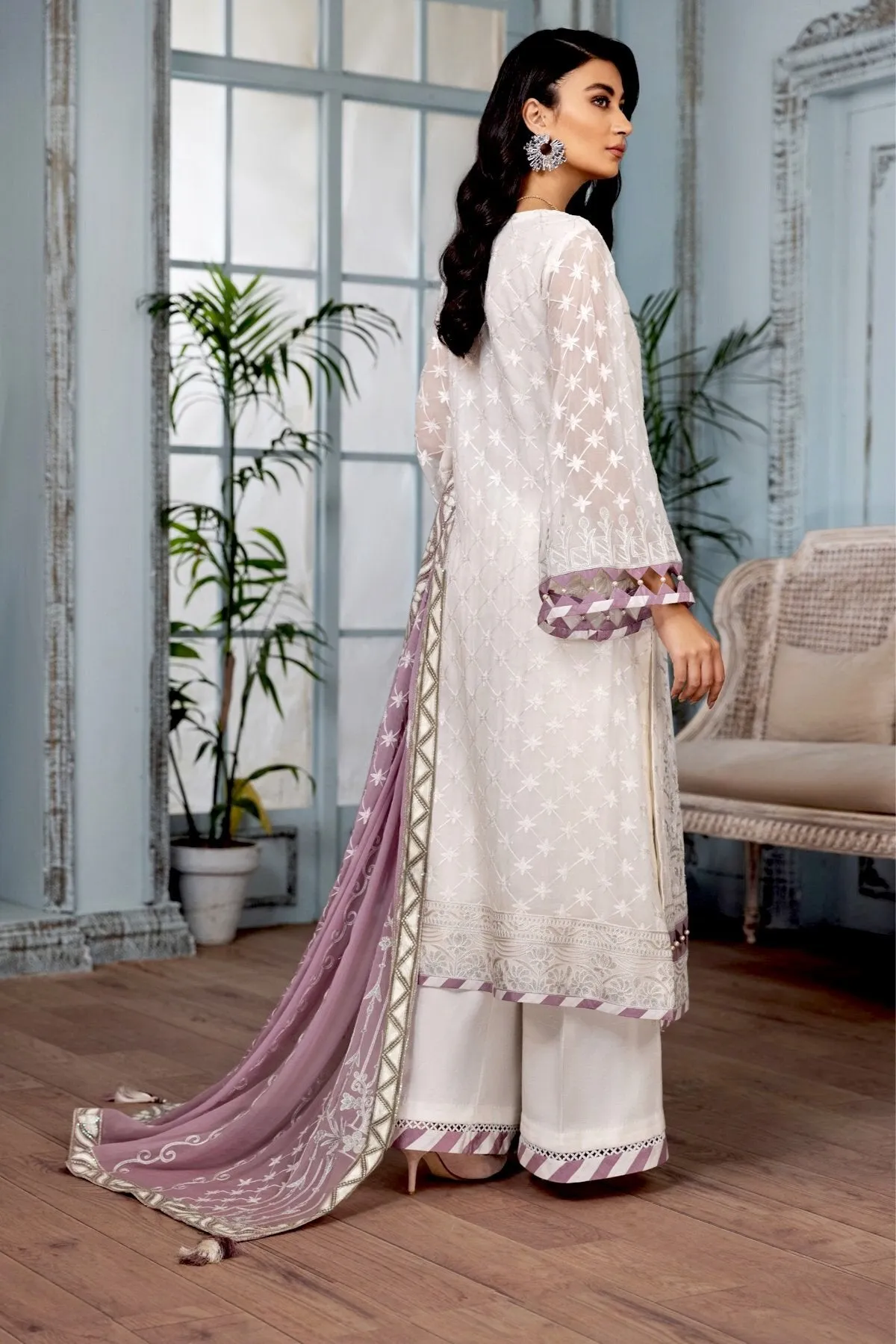 Alizeh Mah-e-Ru Festive Embroidered Chiffon Collection '21 – Mahlaqa