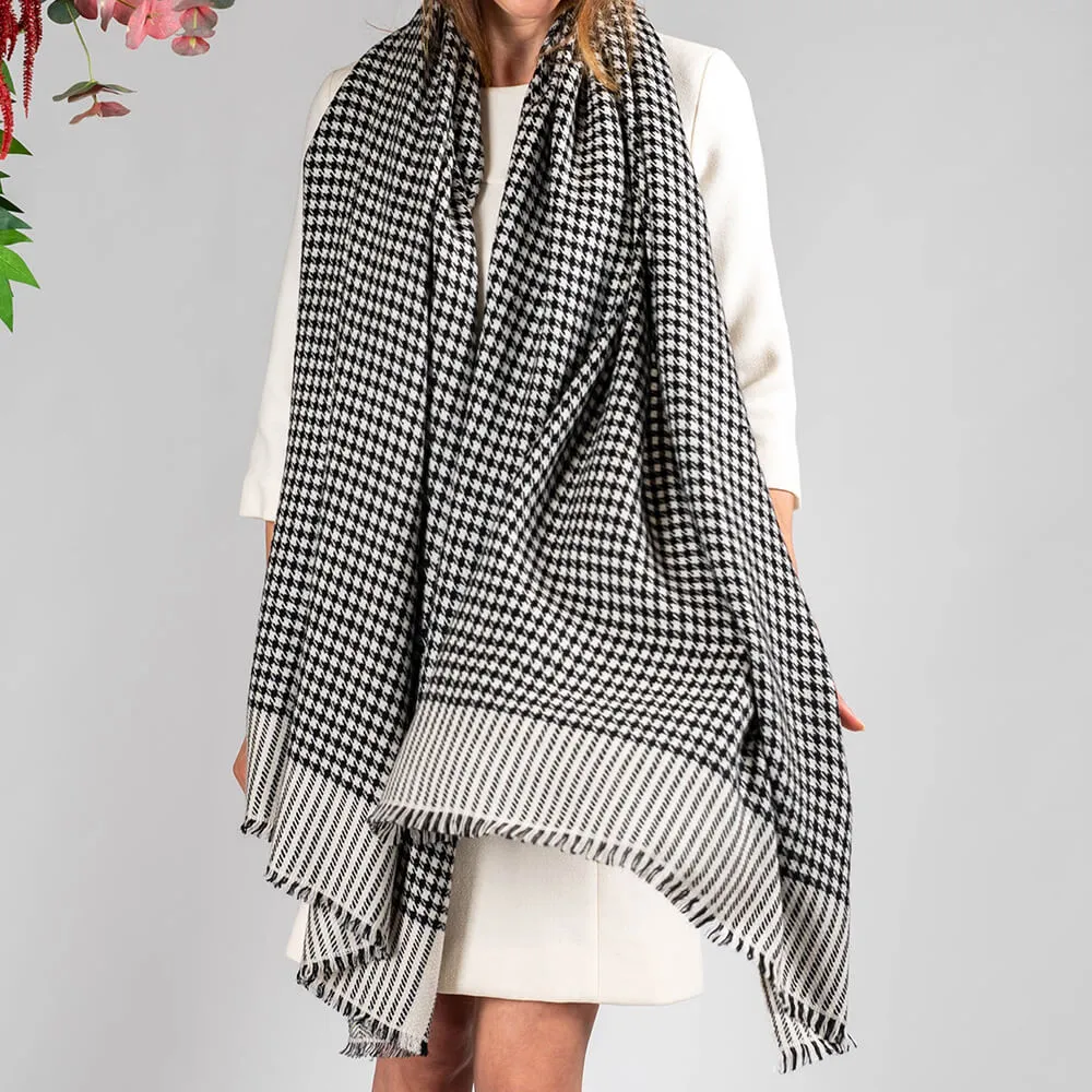 Black and Ivory Houndstooth Cashmere Shawl