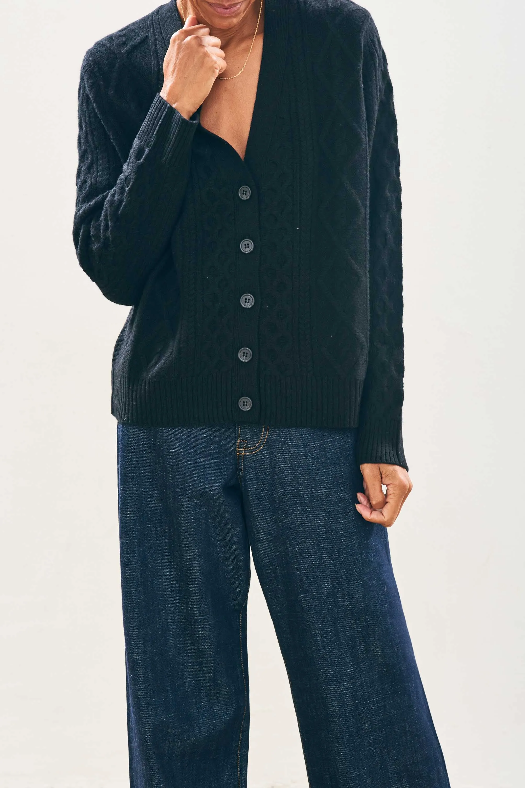 Cashmere Wool Aran Cardigan in Black