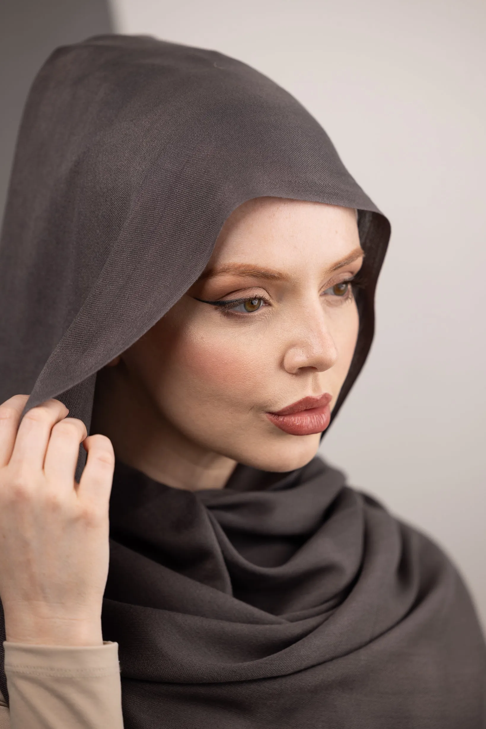 Cotton Tassleless Shawl - Shades of Black