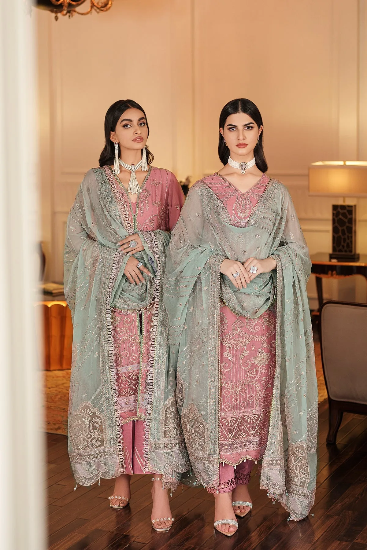 Farasha Lueur Luxury Formal Collection – ELANIA