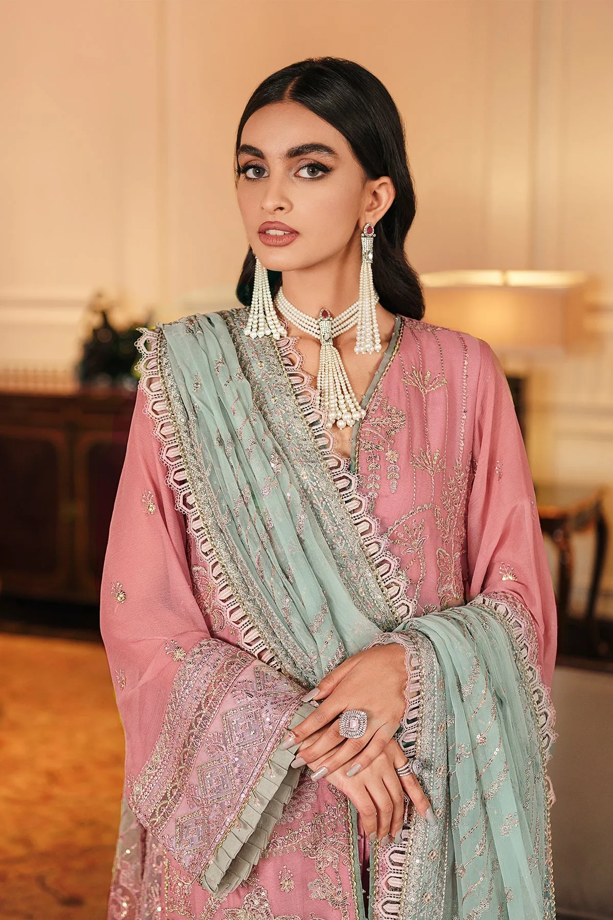 Farasha Lueur Luxury Formal Collection – ELANIA