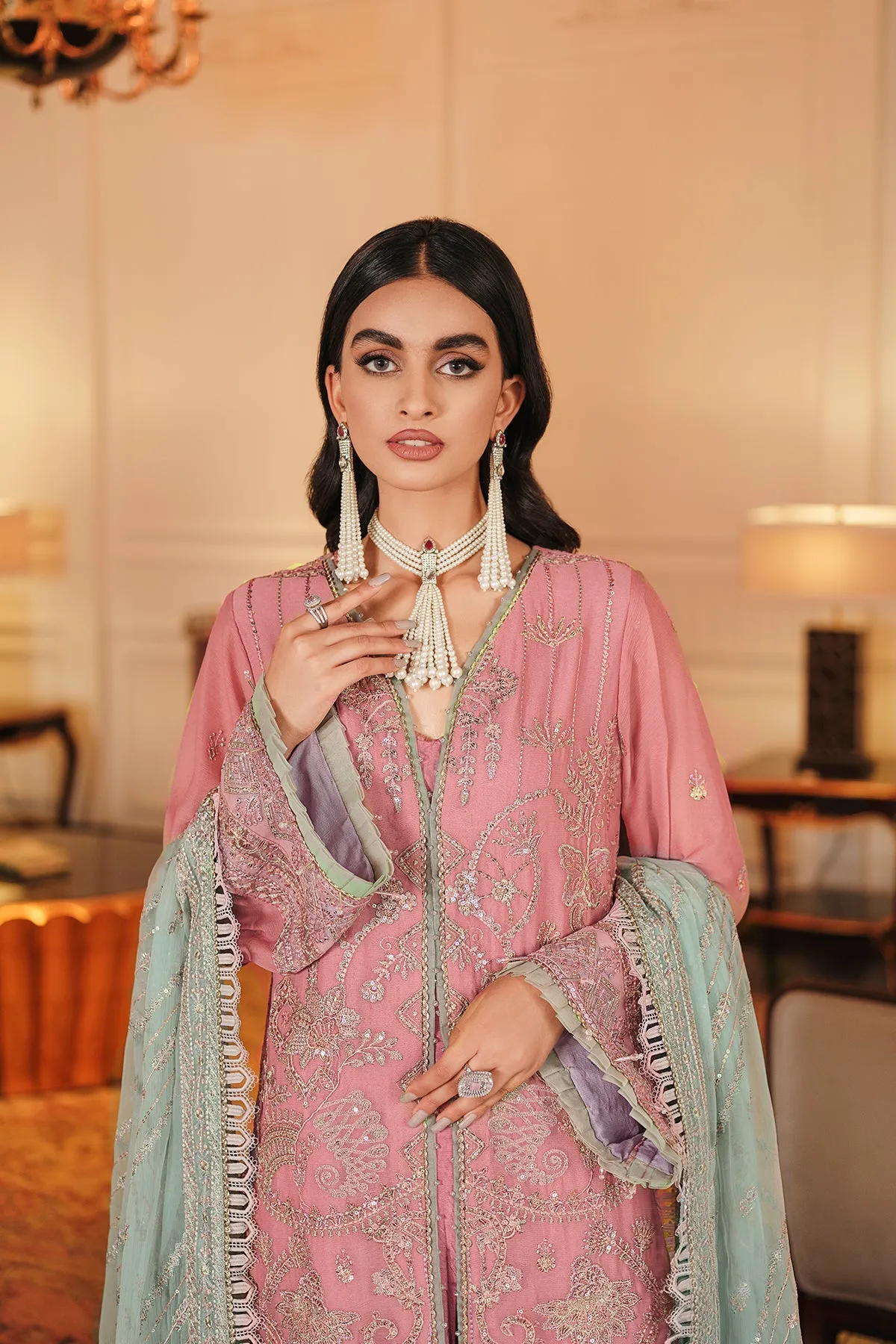 Farasha Lueur Luxury Formal Collection – ELANIA