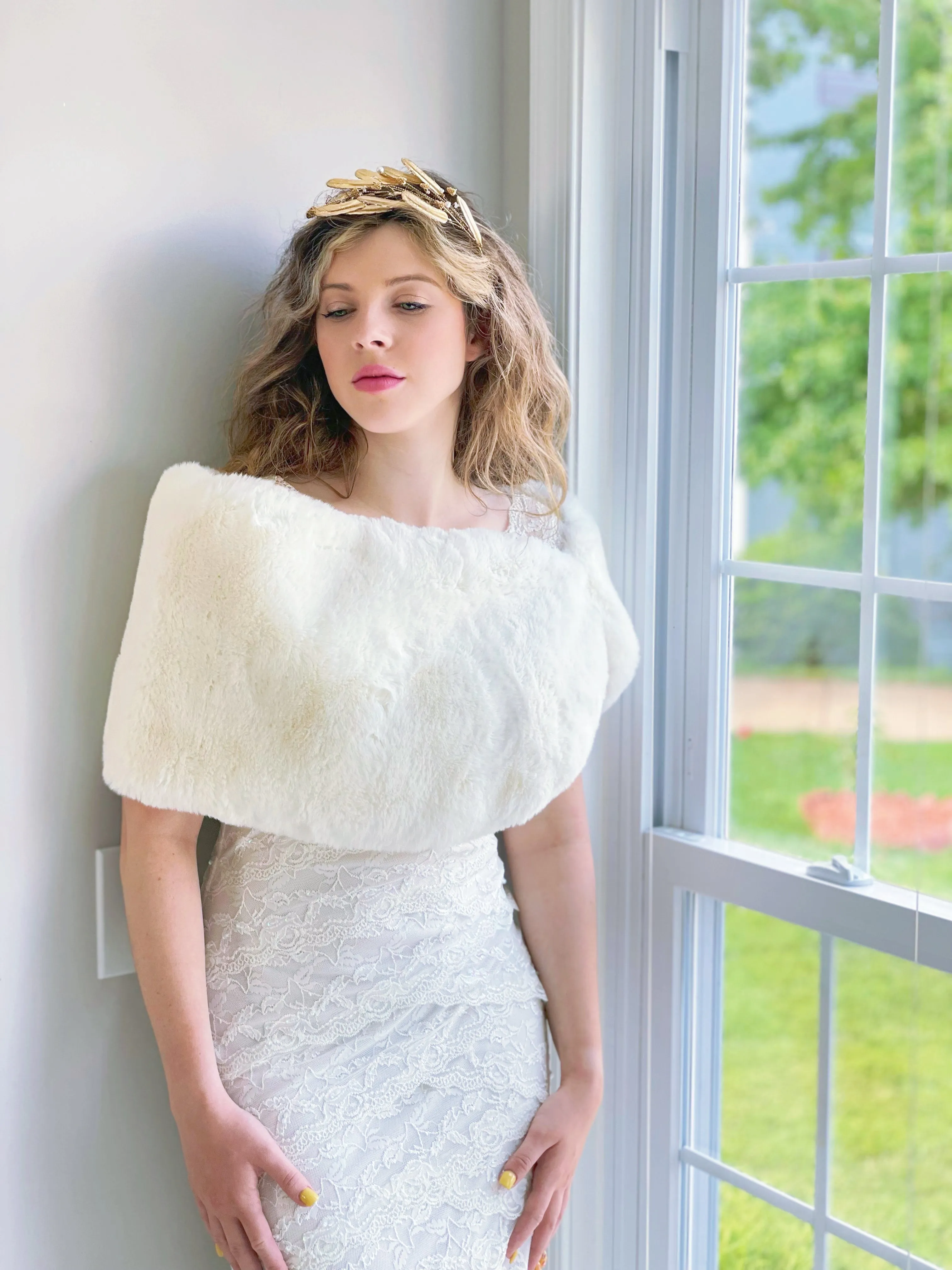 Ivory Fur Wrap (Serena Ivy05)