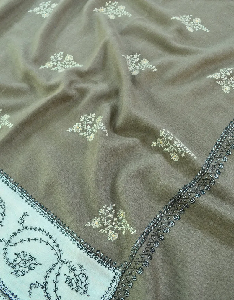 Natural & Off Whte Pashmina Shawl In Sozni Work 5992