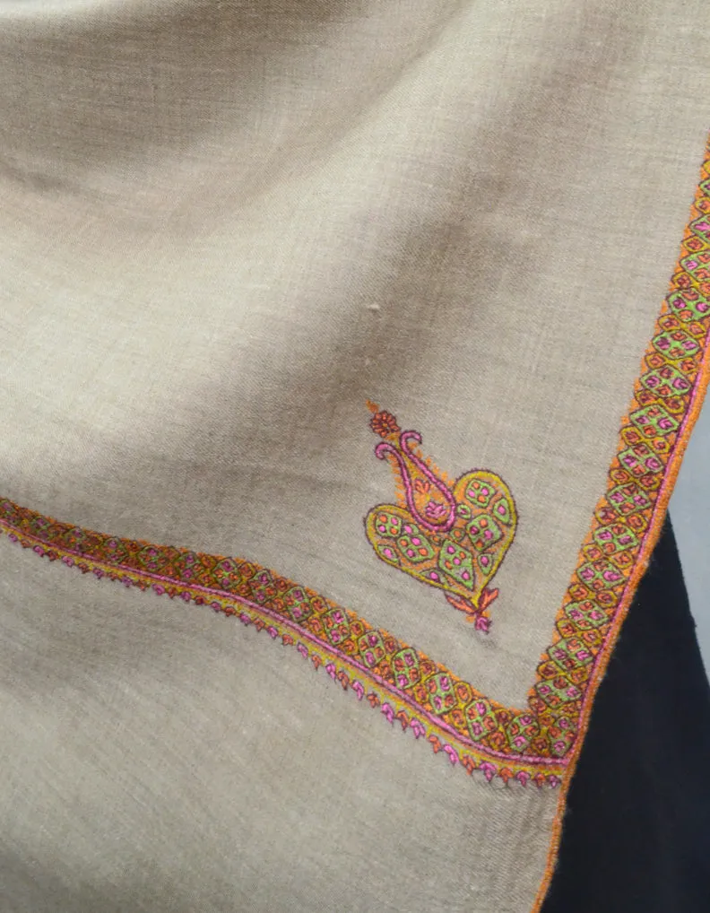Natural Pashmina Shawl With Sozni 5687