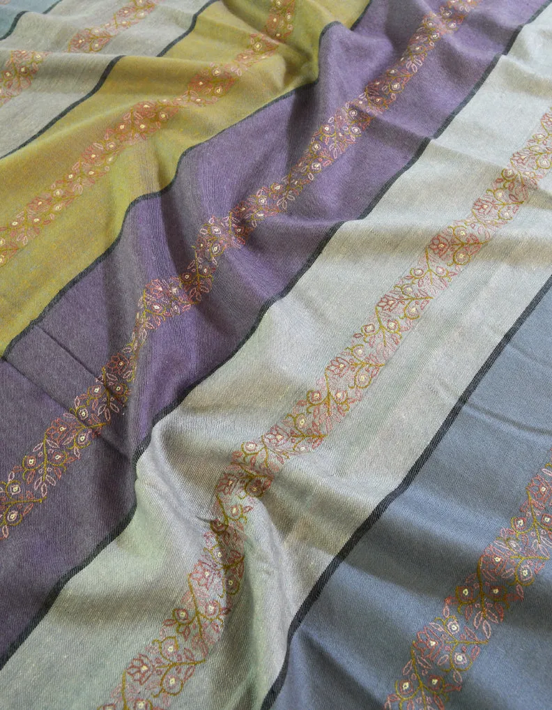 Pattern Based Multicoloured Pashmina Shawl In Sozni 6516