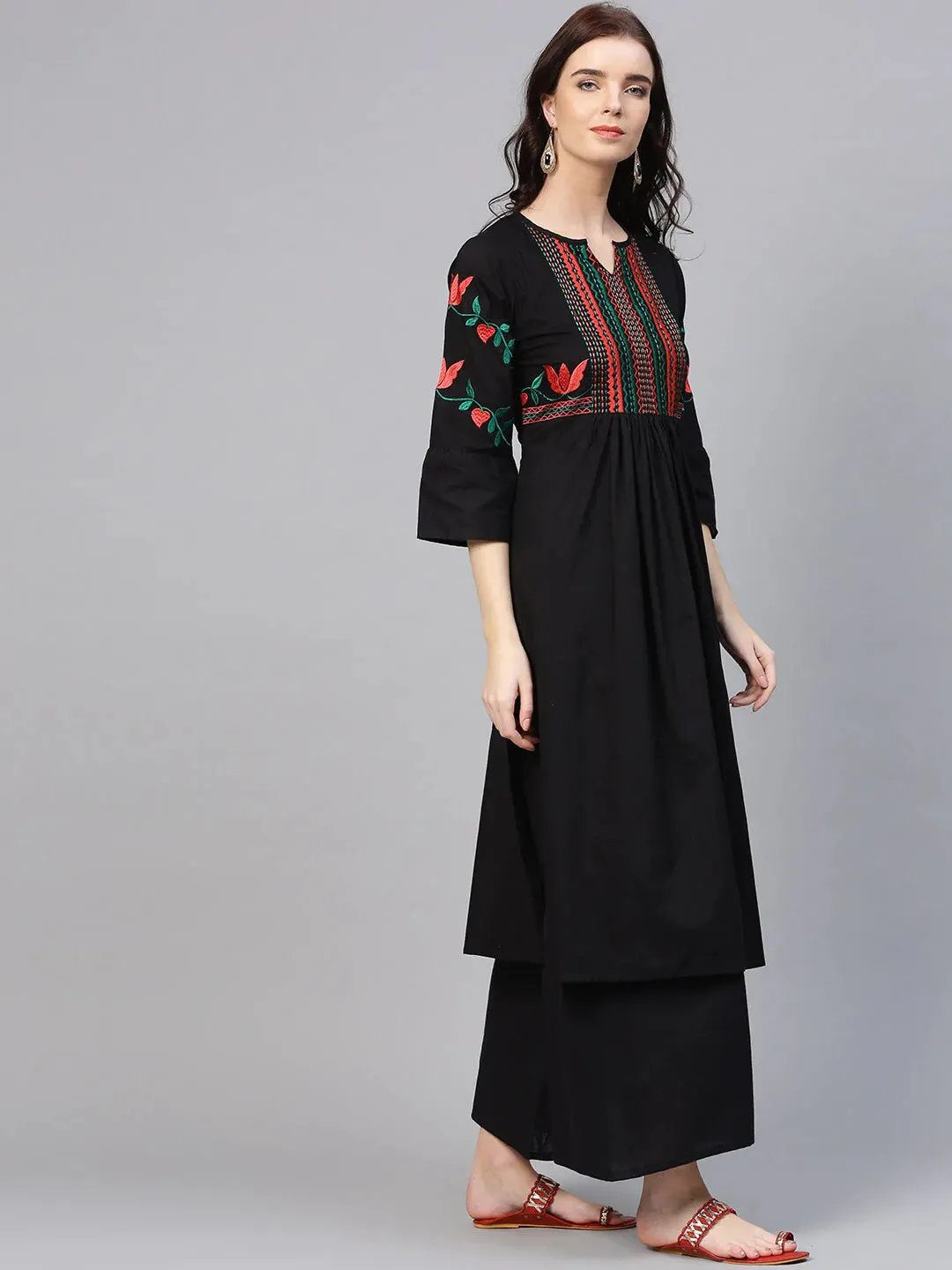 Women'S Black & Peach-Coloured Yoke Design Kurta With Palazzos